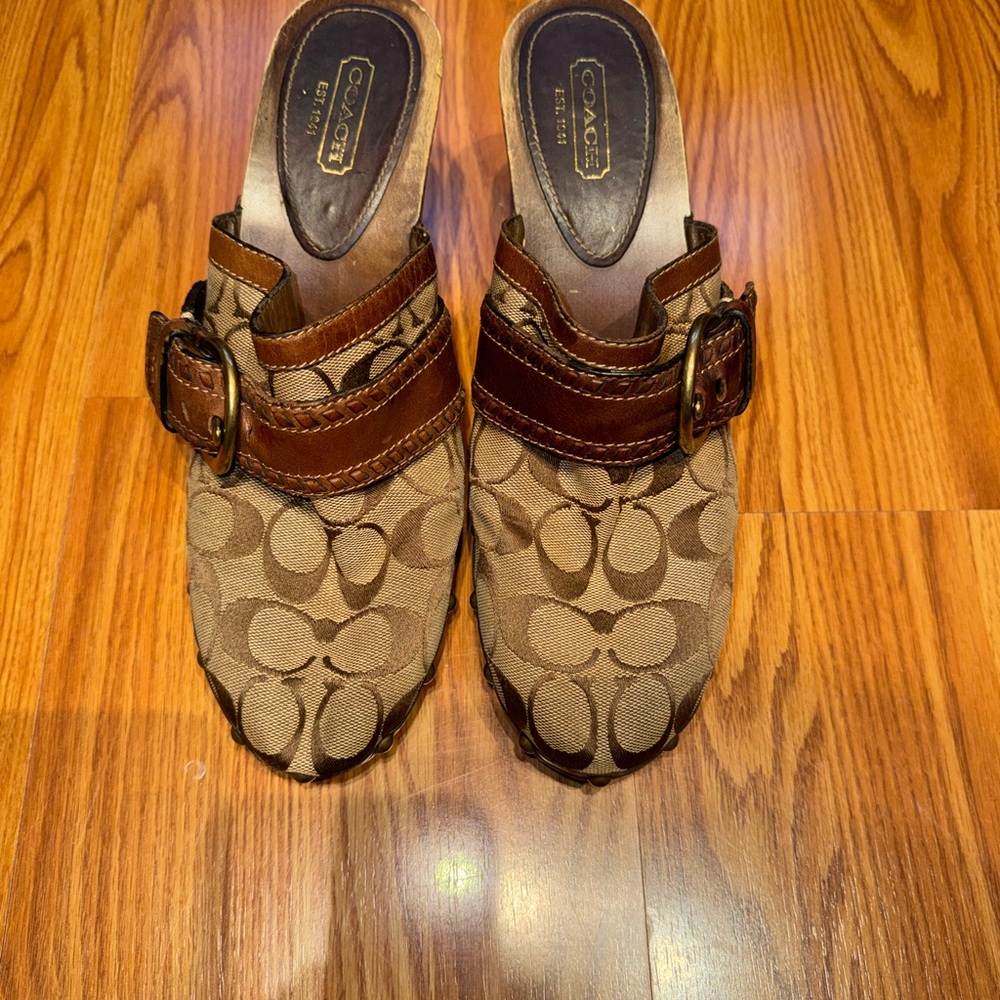 Coach Sable Wood Sole Clog Mules – Women’s Size 11 – tan  – Buckle